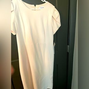 Short sleeve, light pink Calvin Klein dress!